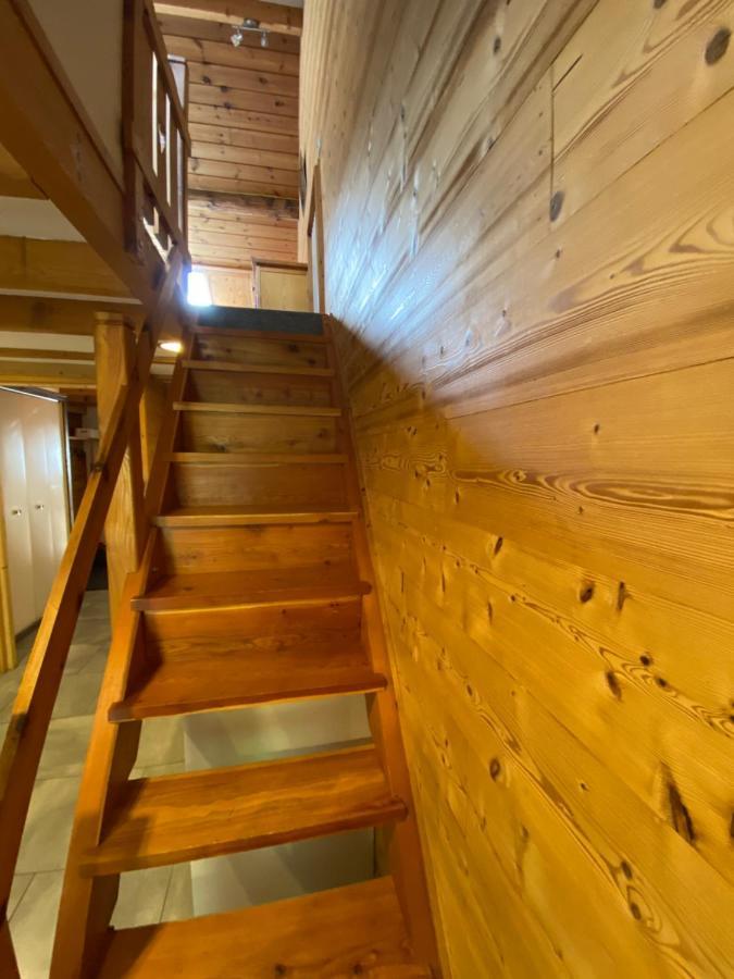 L Alpin Bel Appartement Avec Terrasse Dans Vieille Ferme De Montagne Renovee Les Orres Eksteriør bilde